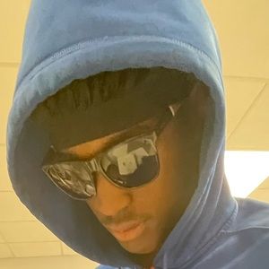 Meet your Posher, Markell